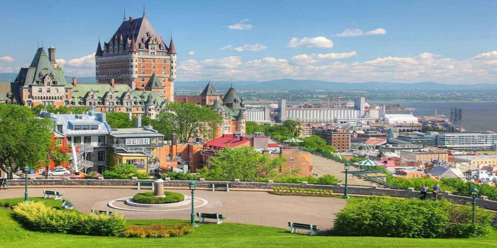 Travel from Montreal to Quebec City